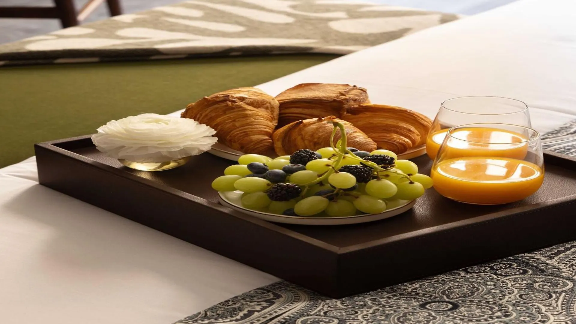 Palais Bourbon Hotel - Suite 21- 4P - Invalides Paris